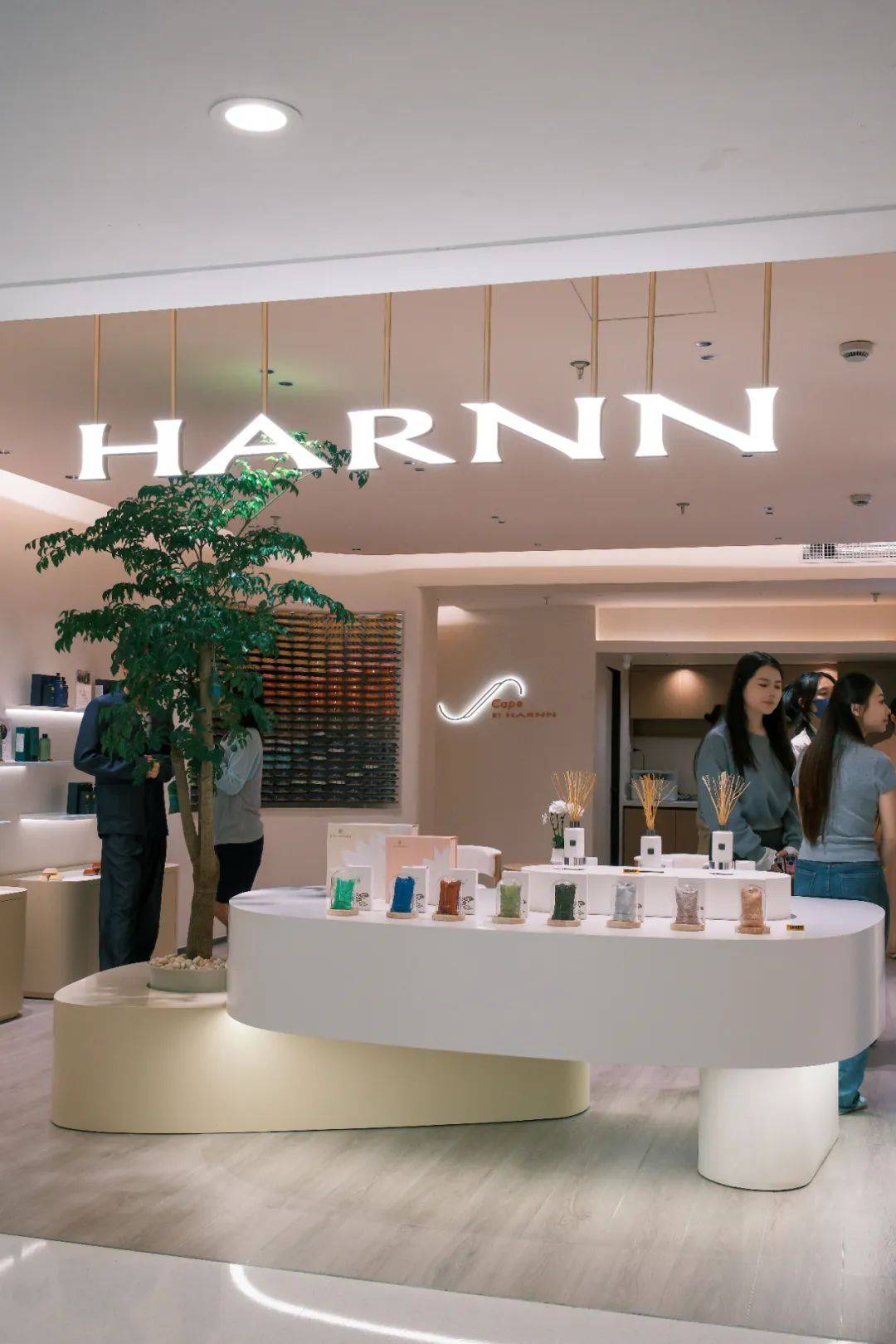 国HARNN打造中国线下零售新物种不朽情缘试玩网站“SPA+零售”泰(图9)
