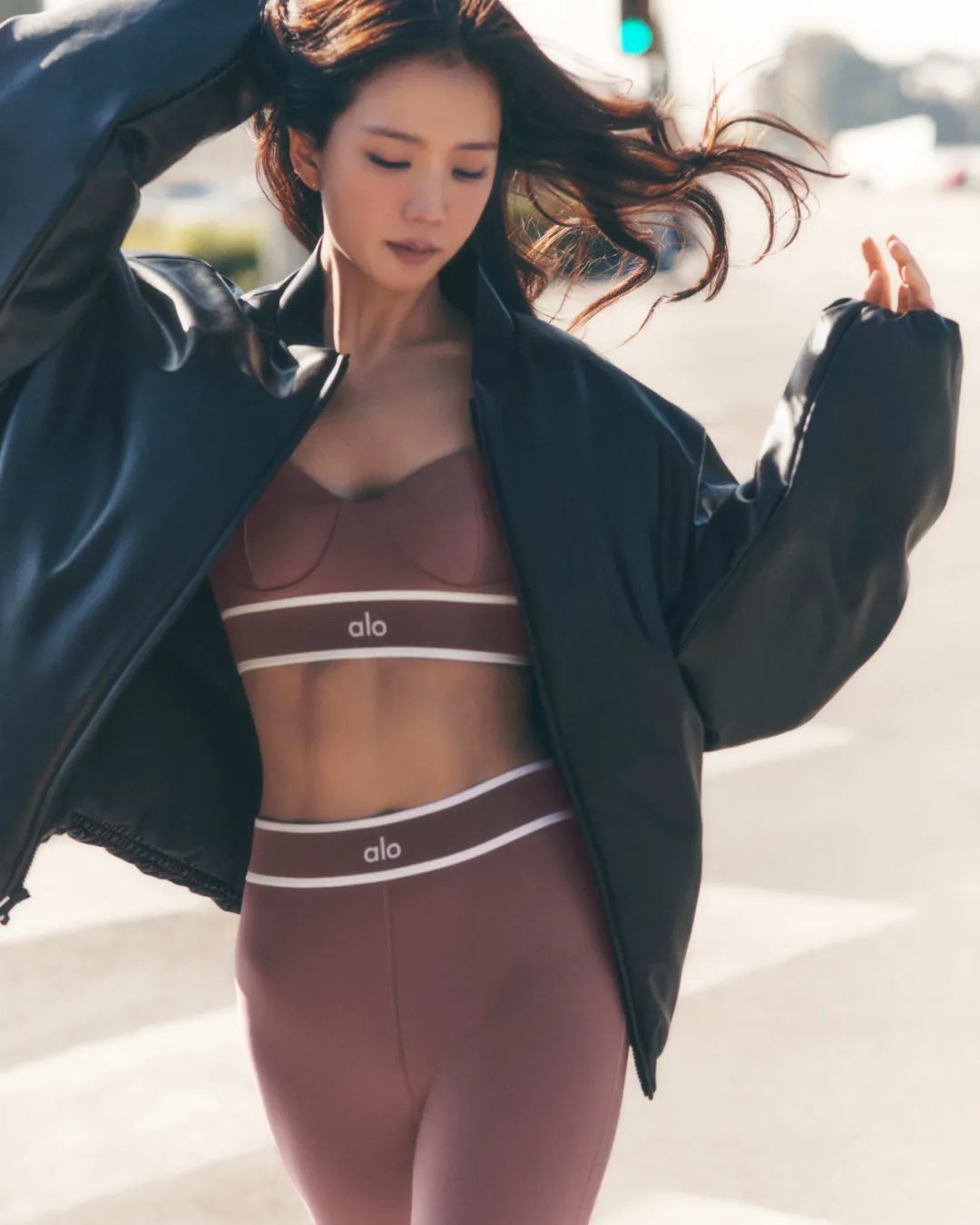 成为顶流新宠健康生活是中产新潮流mg不朽情缘游戏平台Alo何以